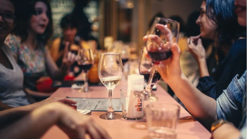 6个英国旅游可以通宵住宿的酒吧
